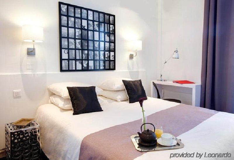 Hotel Le Marcel Paris Gare De L'Est Szoba fotó